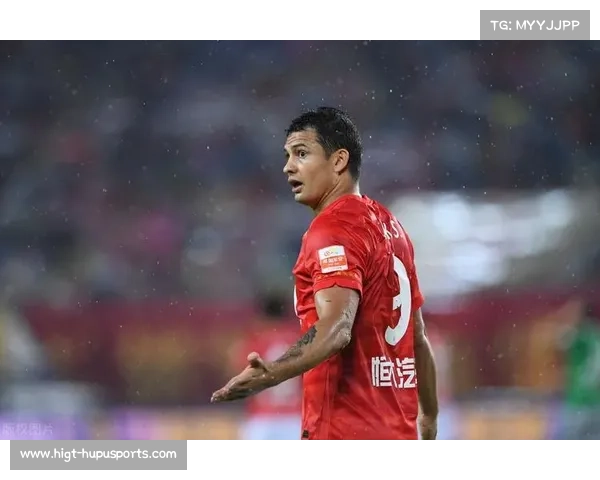 蓝鸟队球迷期待重回巅峰 恩卡纳西昂时代遗憾或可弥补 蓝鸟队球迷期待重回巅峰 恩卡纳西昂时代遗憾或可弥补